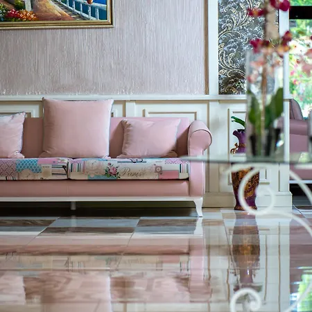 Siena Palace 普里莫尔斯科