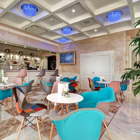 Siena Palace 4* 普里莫尔斯科