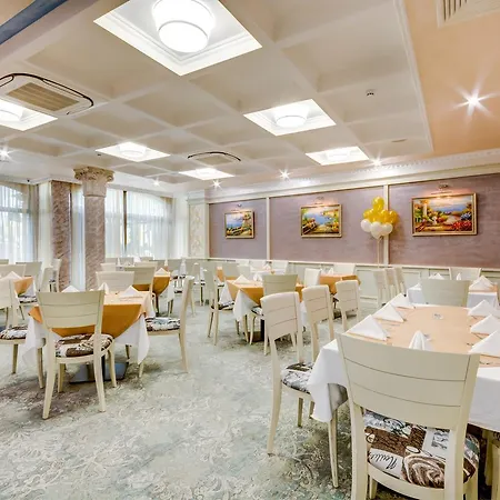 酒店 Siena Palace 4*