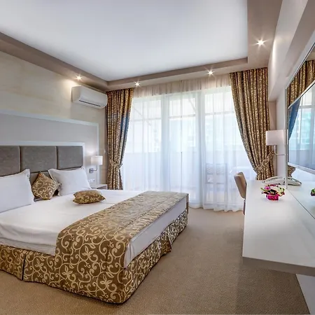 Siena Palace 4* 프리모르스코