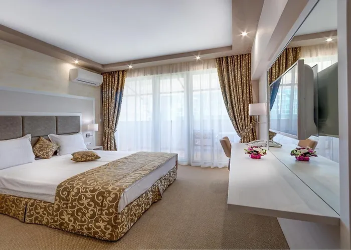 Siena Palace Szálloda 4*