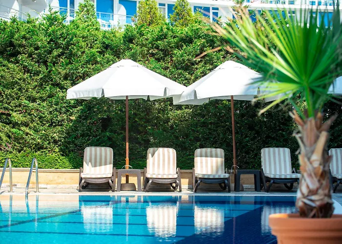 Siena Palace 4* Πριμόρσκο