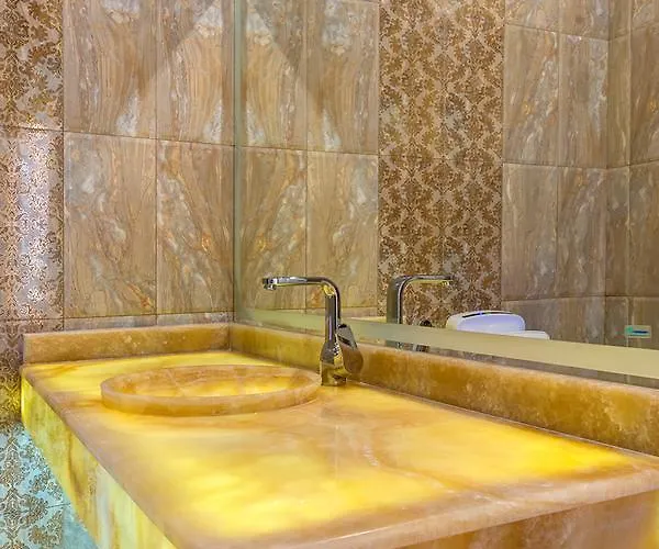 Szálloda Siena Palace 4*