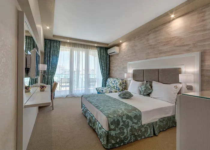 Hotell Siena Palace Primorsko